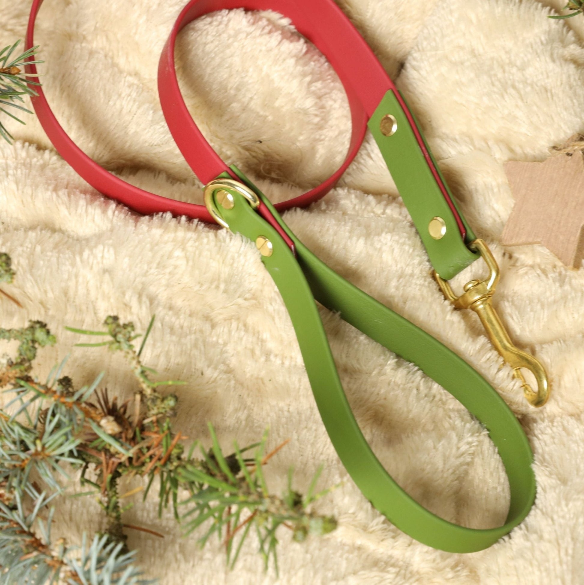 willabean dogleads dogcollars winnieclaspdogcollar winniedoglead hugodogcollar hugodoglead